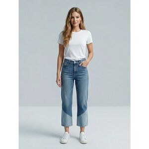 Paige Colette Crop  Flare twisted Panel EMMYLOU Women's Size 31